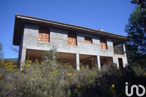 Dom w Sacedon, Guadalajara, Hiszpania 5 sypialni, 364 mkw. nr 153907 – zdjęcie 4