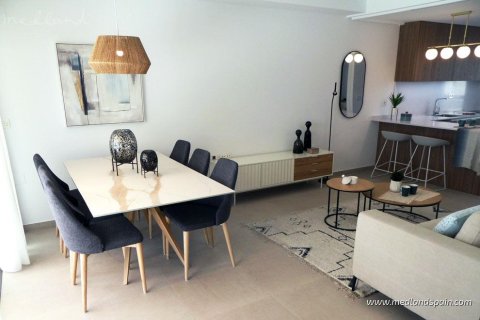 Kamienica w Pilar de la Horadada, Alicante, Hiszpania 3 sypialnie, 115 mkw. nr 143880 – zdjęcie 3