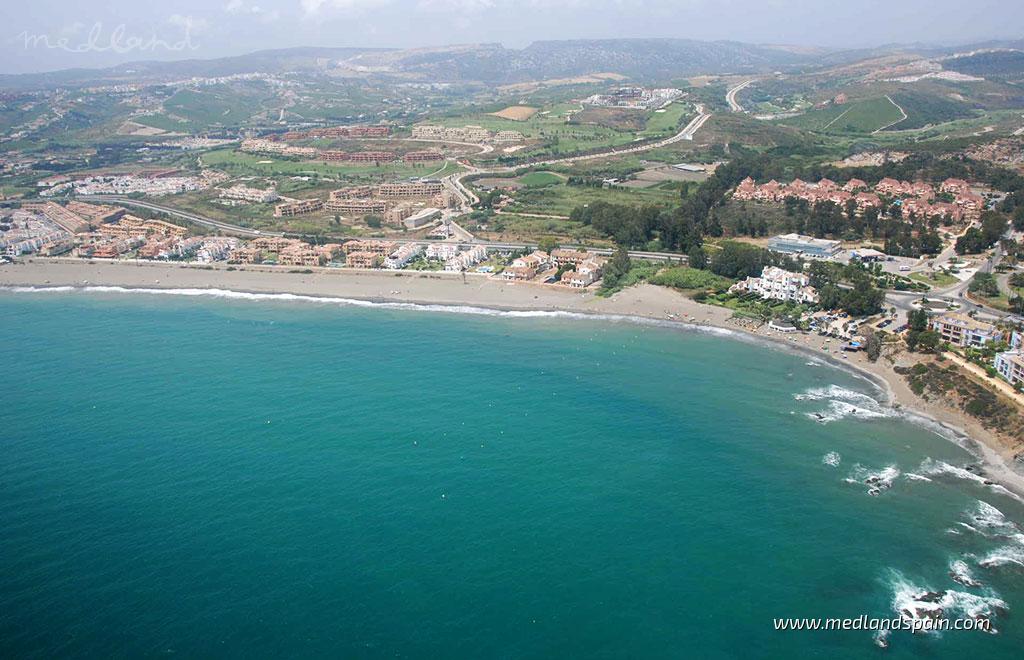 Apartment in Casares, Malaga, Spain 2 bedrooms, 160 sq.m. No. 143883
