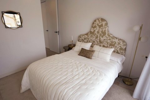 Villa for sale in La Florida, Alicante, Spain 3 bedrooms, 320 sq.m. No. 165360 - photo 19