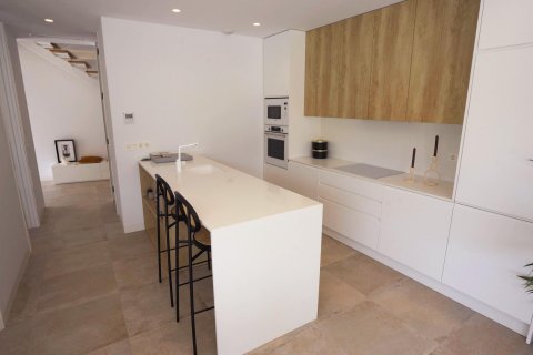 Villa for sale in La Florida, Alicante, Spain 3 bedrooms, 320 sq.m. No. 165360 - photo 11