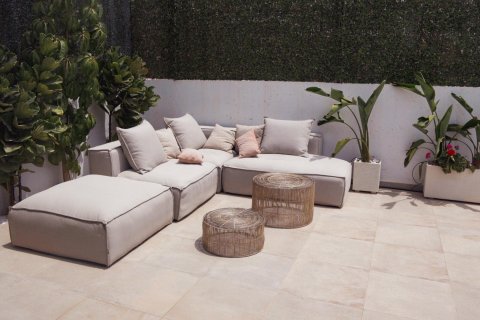 Villa for sale in La Florida, Alicante, Spain 3 bedrooms, 320 sq.m. No. 165360 - photo 12