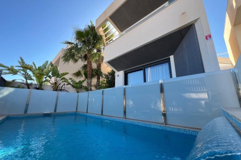 Villa La Veleta, Alicante, Spānijā 3 istabas, 140 m2 Nr. 165356