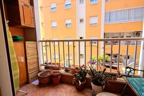 Apartment for sale in Torrevieja, Alicante, Spain 2 bedrooms, 75 sq.m. No. 184253 - photo 8
