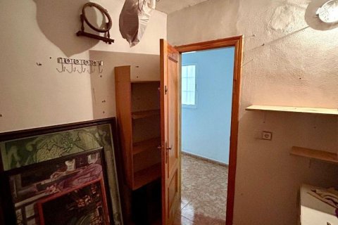 Apartment for sale in Torrevieja, Alicante, Spain 2 bedrooms, 75 sq.m. No. 184253 - photo 13