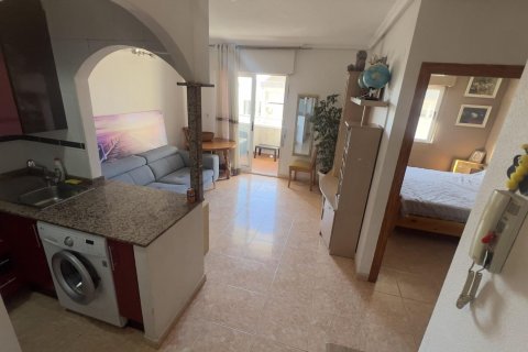 Lägenhet i Torrevieja, Alicante, Spanien 2 sovrum, 63 kvm. Nr. 184248
