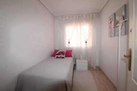 Apartment for sale in Torrevieja, Alicante, Spain 2 bedrooms, 67 sq.m. No. 184249 - photo 6