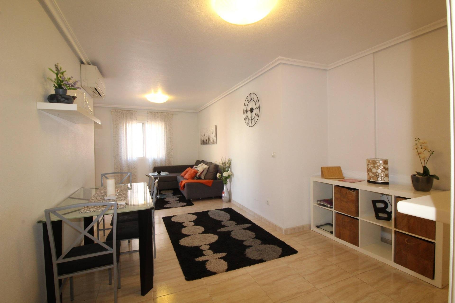 Dzīvoklis Torrevieja, Alicante, Spānijā 2 istabas, 67 m2 Nr. 184249