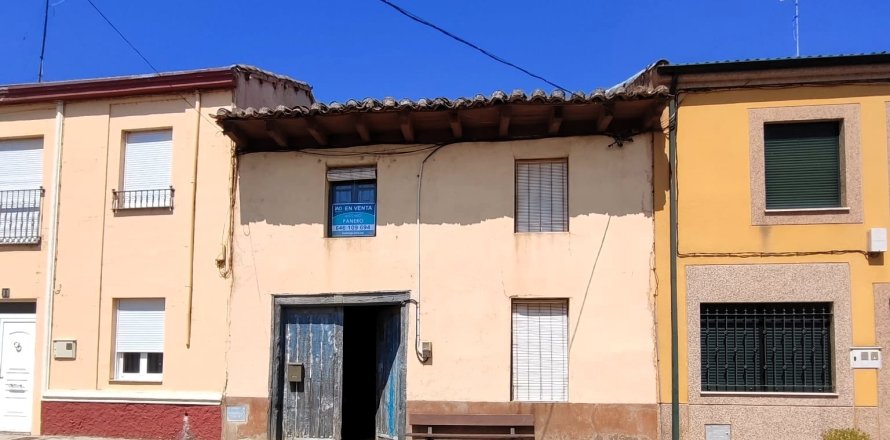 Villa i Leon, Spanien 122 kvm. Nr. 195095