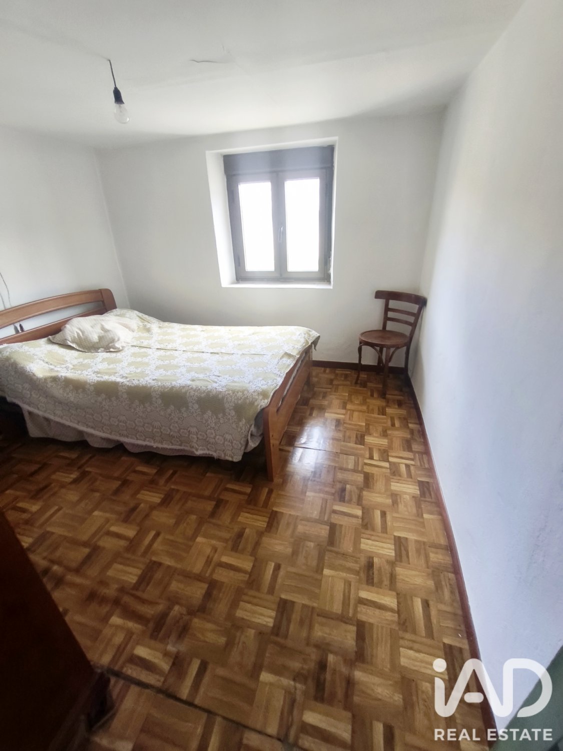 Huvila Vegaquemada, Leon, Espanja 5 makuuhuonetta, 156 m2 No. 195096