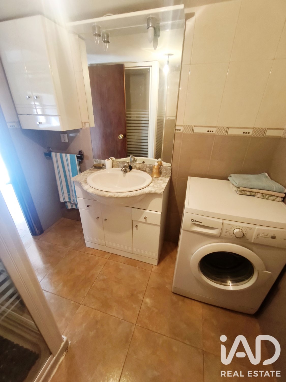 Huvila Vegaquemada, Leon, Espanja 5 makuuhuonetta, 156 m2 No. 195096