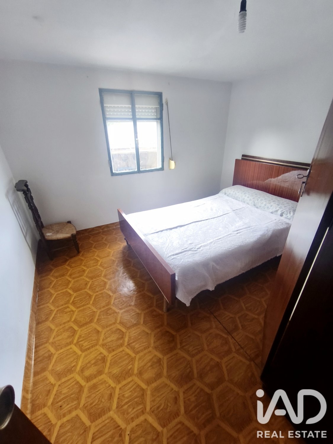 Huvila Vegaquemada, Leon, Espanja 5 makuuhuonetta, 156 m2 No. 195096