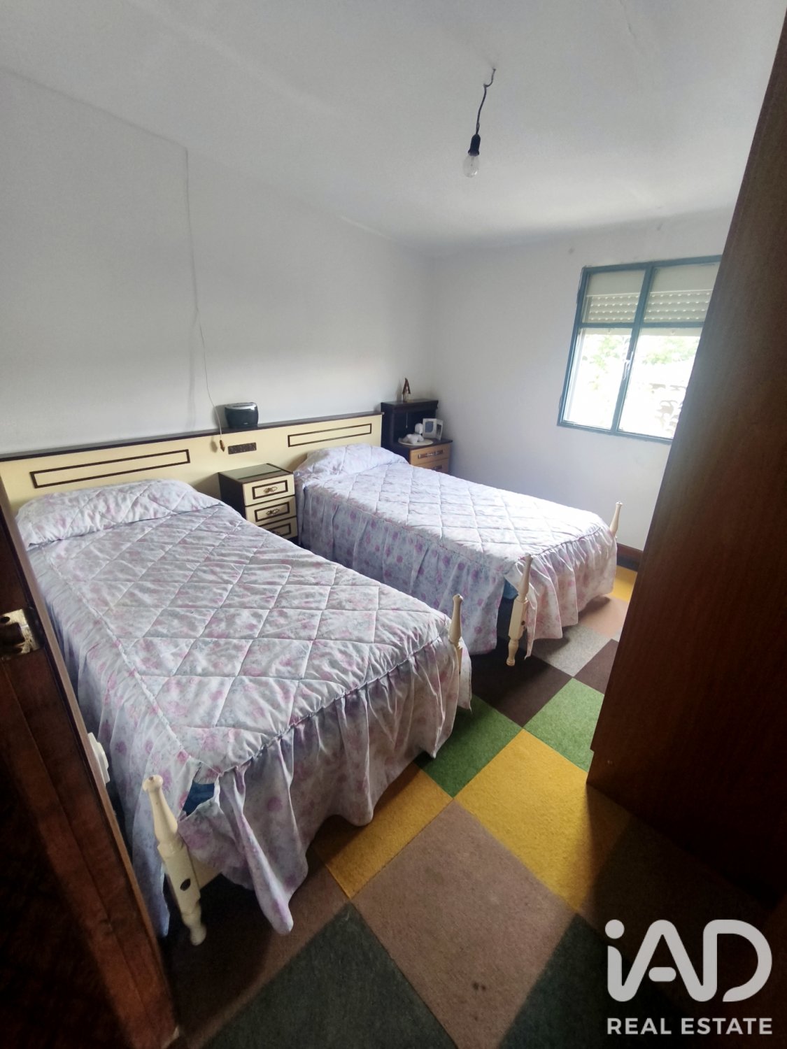 Huvila Vegaquemada, Leon, Espanja 5 makuuhuonetta, 156 m2 No. 195096