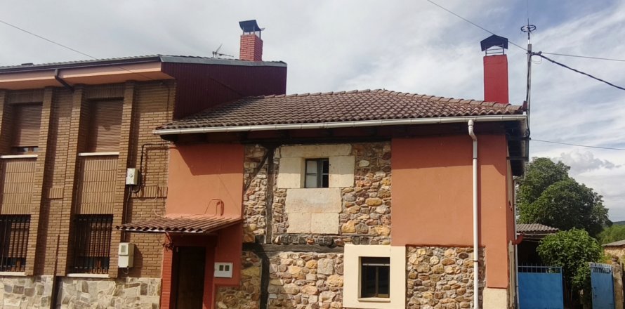 Villa i Vegaquemada, Leon, Spanien 5 sovrum, 156 kvm. Nr. 195096