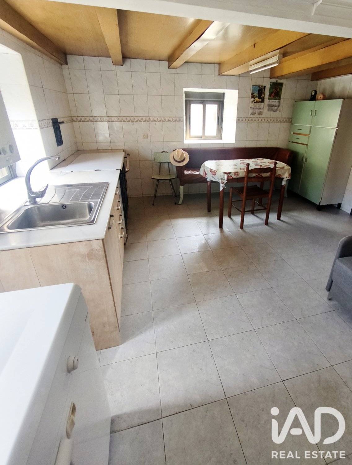 Huvila Vegaquemada, Leon, Espanja 5 makuuhuonetta, 156 m2 No. 195096