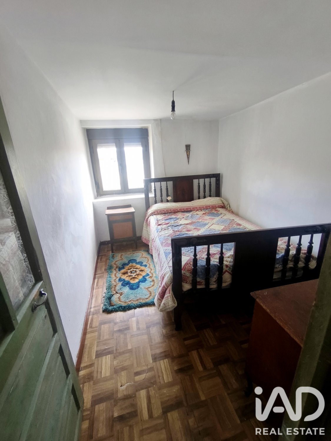 Huvila Vegaquemada, Leon, Espanja 5 makuuhuonetta, 156 m2 No. 195096