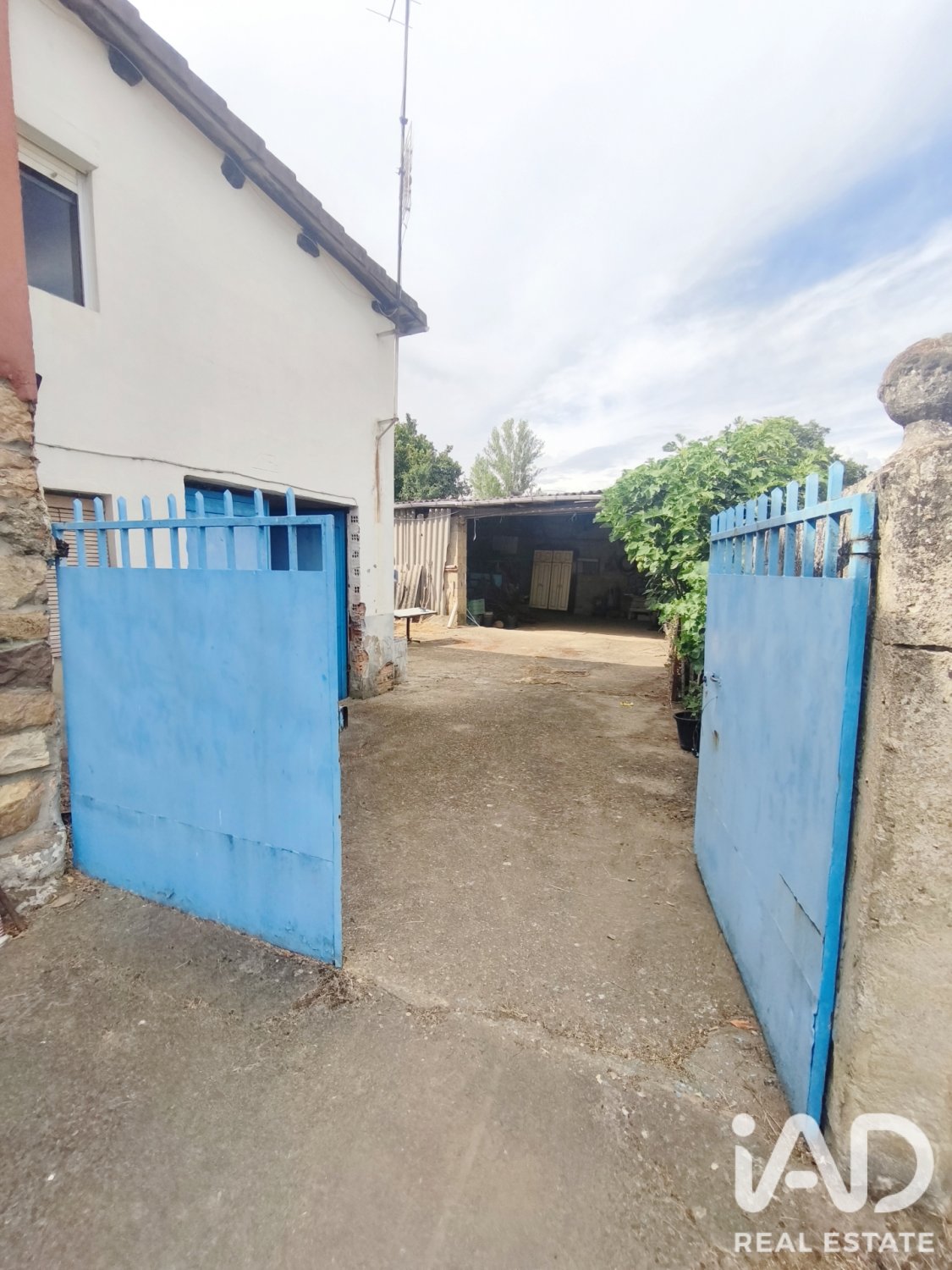 Huvila Vegaquemada, Leon, Espanja 5 makuuhuonetta, 156 m2 No. 195096
