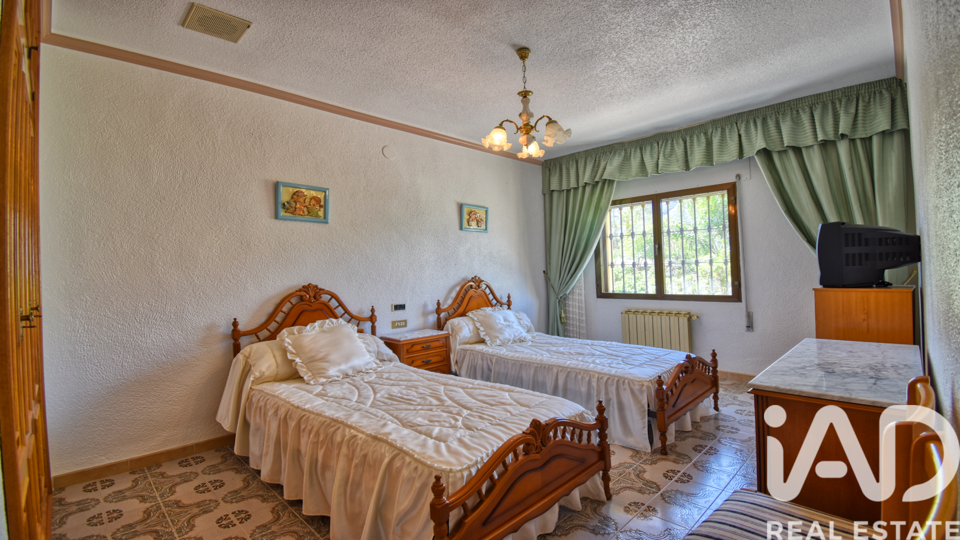 House in Denia, Alicante, Spain 8 bedrooms, 525 sq.m. No. 195151