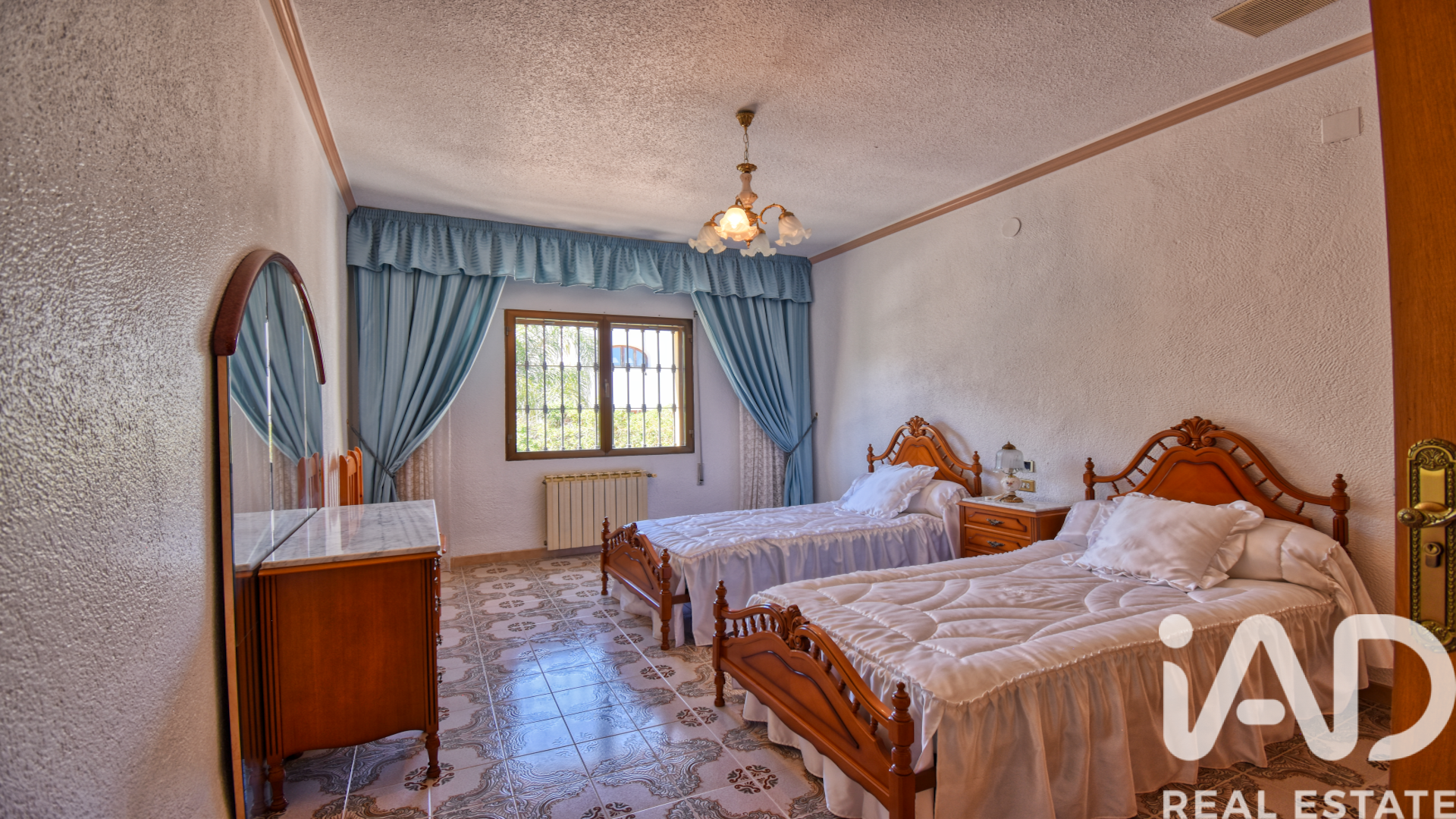 House in Denia, Alicante, Spain 8 bedrooms, 525 sq.m. No. 195151