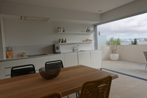 Dzīvoklis pārdošanā Los Balcones, Alicante, Spānijā 3 istabas, 84 m2 Nr. 144189 - attēls 14