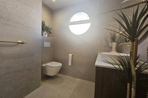 Dzīvoklis pārdošanā Cabo Roig, Alicante, Spānijā 2 istabas, 71 m2 Nr. 144193 - attēls 13