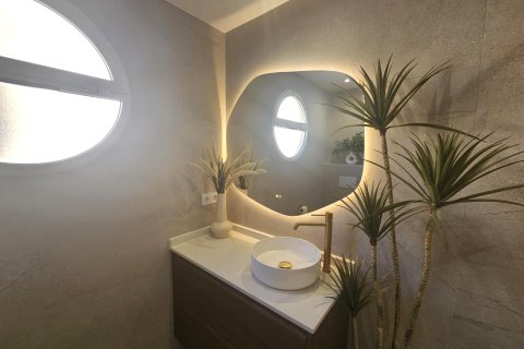 Dzīvoklis pārdošanā Cabo Roig, Alicante, Spānijā 2 istabas, 71 m2 Nr. 144193 - attēls 15