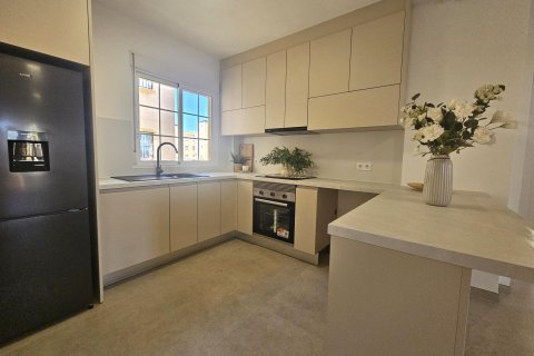 Dzīvoklis pārdošanā Cabo Roig, Alicante, Spānijā 2 istabas, 71 m2 Nr. 144193 - attēls 7