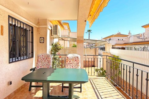 Radhus till salu i Alicante, Spanien 2 sovrum, 64 kvm. Nr. 144192 - foto 18