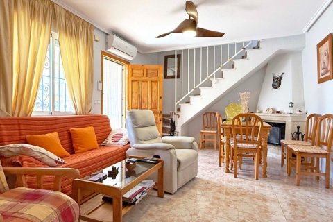 Radhus till salu i Alicante, Spanien 2 sovrum, 64 kvm. Nr. 144192 - foto 12