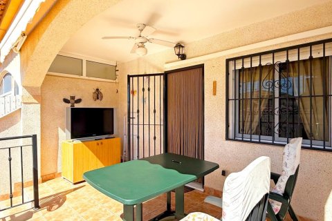 Radhus till salu i Alicante, Spanien 2 sovrum, 64 kvm. Nr. 144192 - foto 11