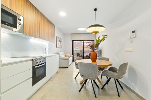 Dzīvoklis pārdošanā Torrevieja, Alicante, Spānijā 2 istabas, 66 m2 Nr. 144194 - attēls 3