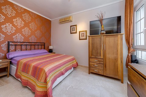 Villa à vendre Alicante, Espagne, 3 chambres, 141 m2 No. 138401 - photo 19