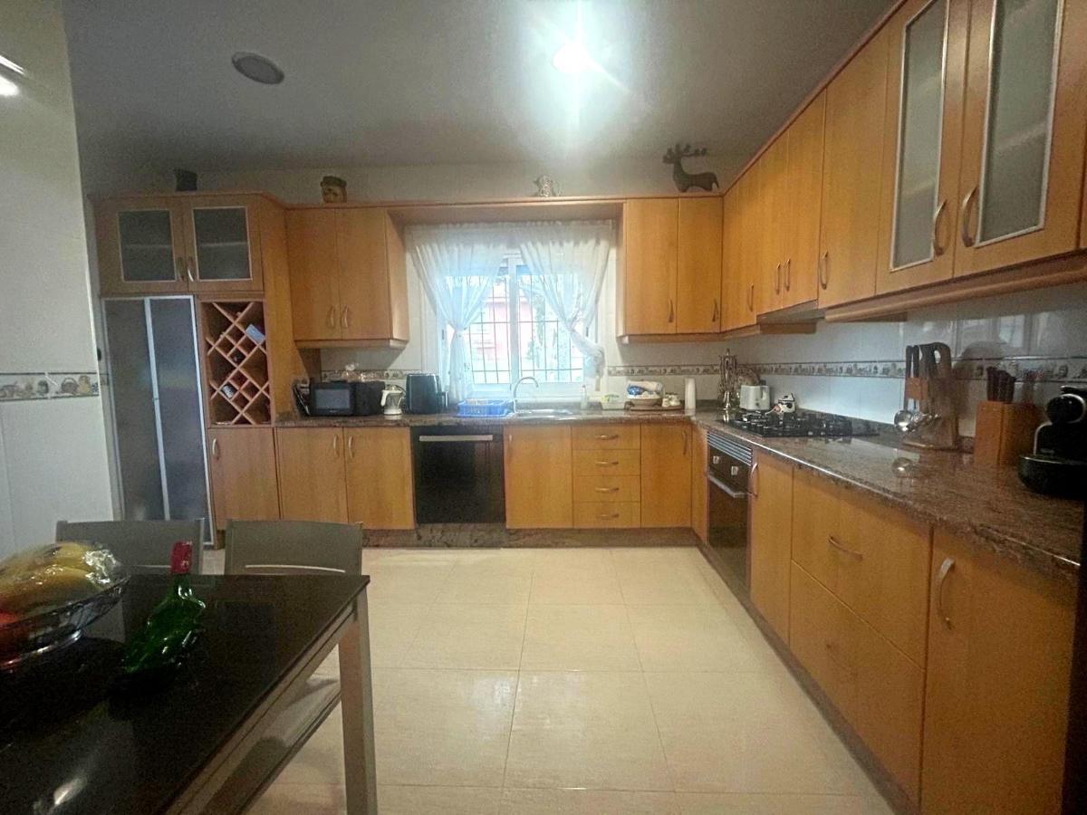Villa a Alicante, Spagna 3 camere da letto, 200 mq. N° 149123