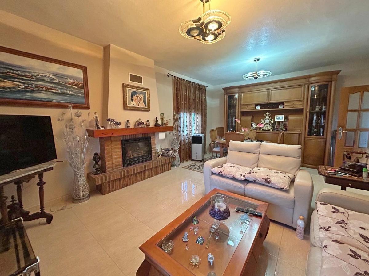 Villa a Alicante, Spagna 3 camere da letto, 200 mq. N° 149123