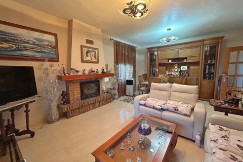 Villa en venta en Alicante, España 3 dormitorios, 200 m2 No. 149123 - foto 11