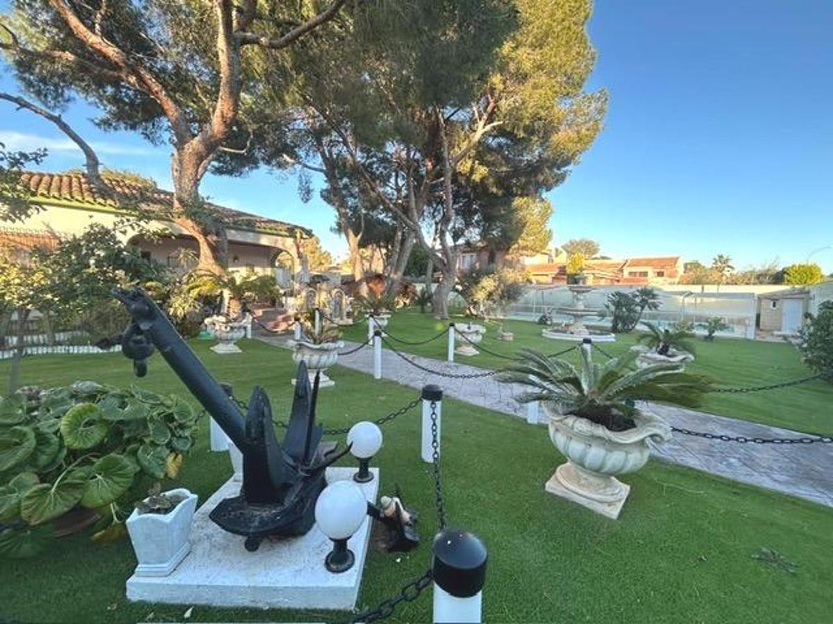 Villa a Alicante, Spagna 3 camere da letto, 200 mq. N° 149123