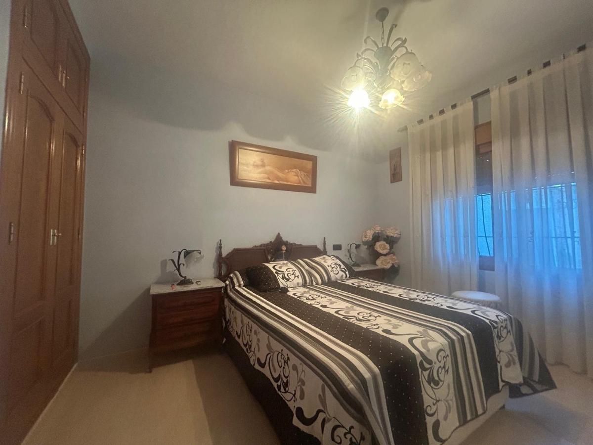 Villa a Alicante, Spagna 3 camere da letto, 200 mq. N° 149123