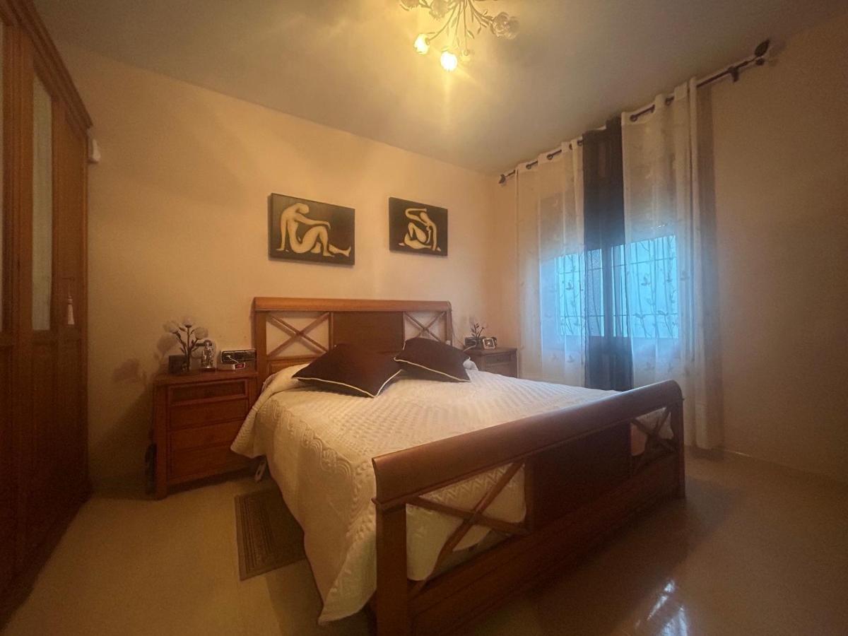 Villa a Alicante, Spagna 3 camere da letto, 200 mq. N° 149123