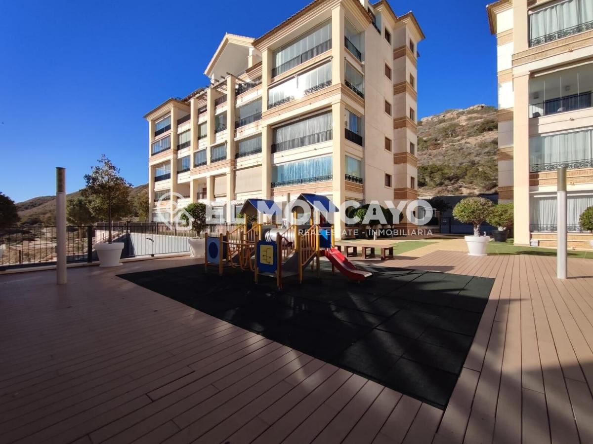 Appartamento a Guardamar del Segura, Alicante, Spagna 3 camere da letto, 106 mq. N° 149121