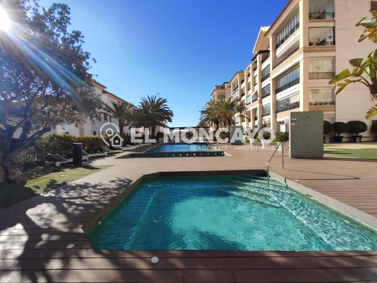 Appartamento a Guardamar del Segura, Alicante, Spagna 3 camere da letto, 106 mq. N° 149121