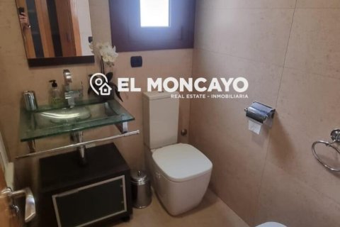 Apartamento en venta en Guardamar del Segura, Alicante, España 3 dormitorios, 106 m2 No. 149121 - foto 11
