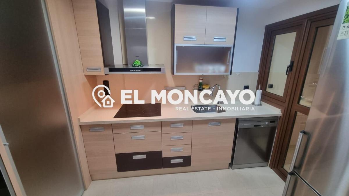 Appartamento a Guardamar del Segura, Alicante, Spagna 3 camere da letto, 106 mq. N° 149121