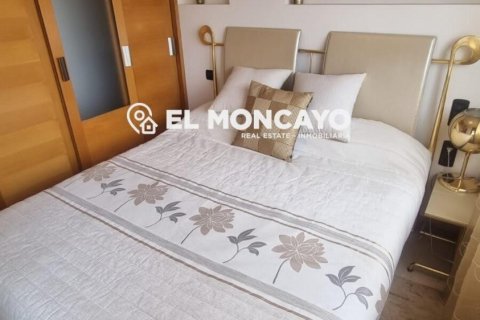 Apartamento en venta en Guardamar del Segura, Alicante, España 3 dormitorios, 106 m2 No. 149121 - foto 10