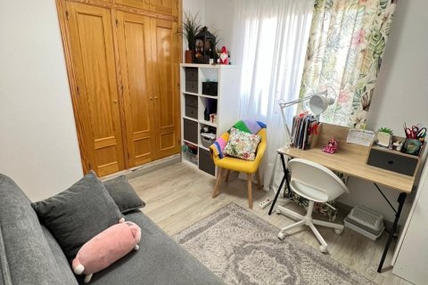 Apartamento en venta en Torrevieja, Alicante, España 2 dormitorios, 65 m2 No. 149119 - foto 25