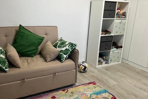 Apartamento en venta en Torrevieja, Alicante, España 2 dormitorios, 65 m2 No. 149119 - foto 24