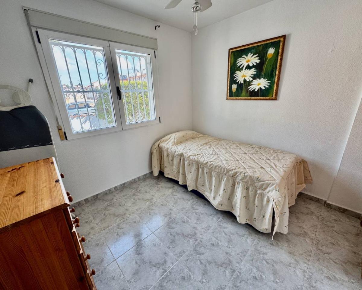 Villa à Benijofar, Alicante, Espagne 4 chambres,  No. 149122