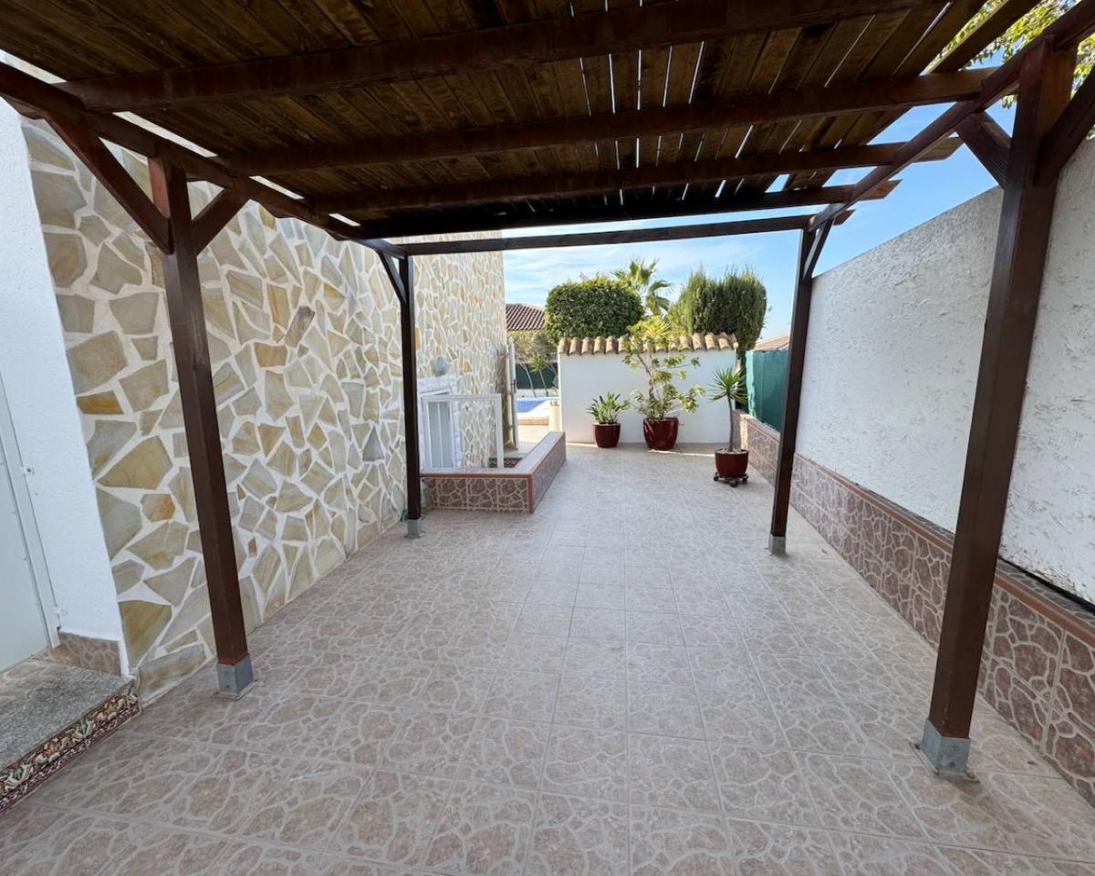 Villa à Benijofar, Alicante, Espagne 4 chambres,  No. 149122