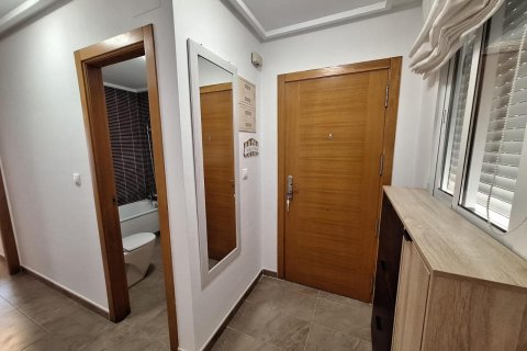 Lägenhet till salu i Torrevieja, Alicante, Spanien 2 sovrum, 60 kvm. Nr. 179299 - foto 15