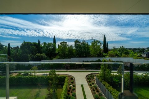 Takvåning till salu i Pozuelo de Alarcon, Madrid, Spanien 4 sovrum, 350 kvm. Nr. 179294 - foto 7