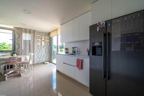 Takvåning till salu i Pozuelo de Alarcon, Madrid, Spanien 4 sovrum, 350 kvm. Nr. 179294 - foto 23